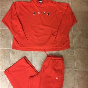 Great condition Nike sweatsuit